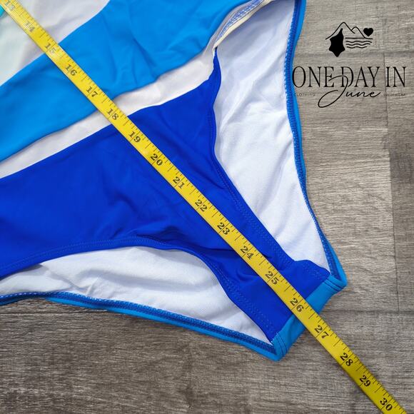 CharmLeaks One Shoulder Mesh Cutout One Piece Swimsuit Size S - Picture 3 of 4